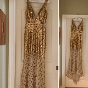 Gorgeous mermaid 1940’s inspired gown!